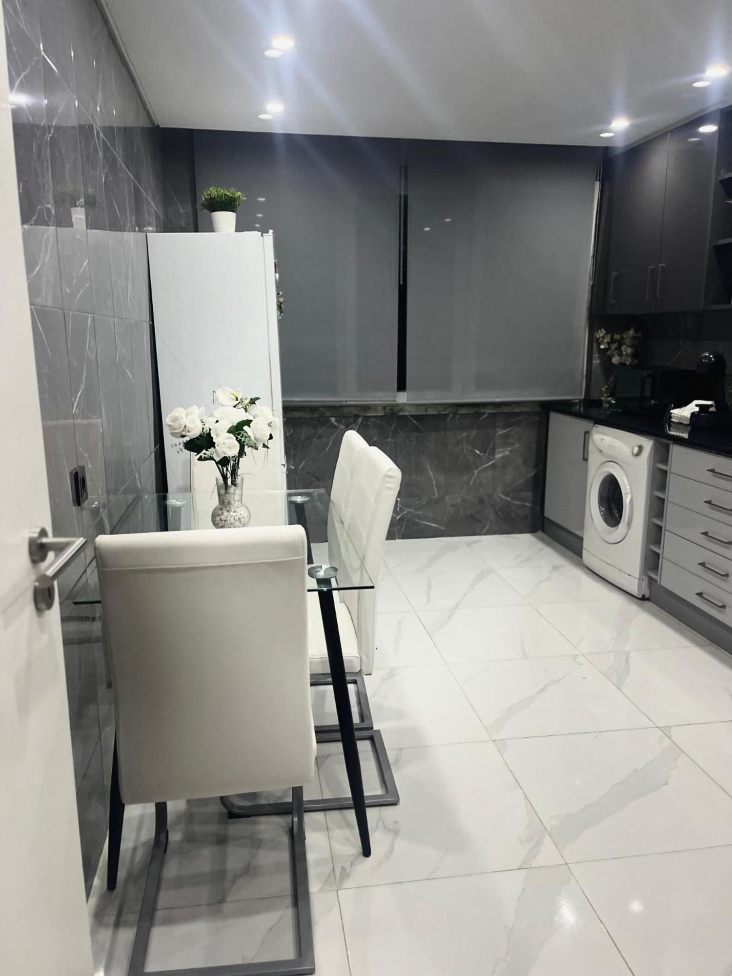 N3 Apartment Амадора Екстер'єр фото